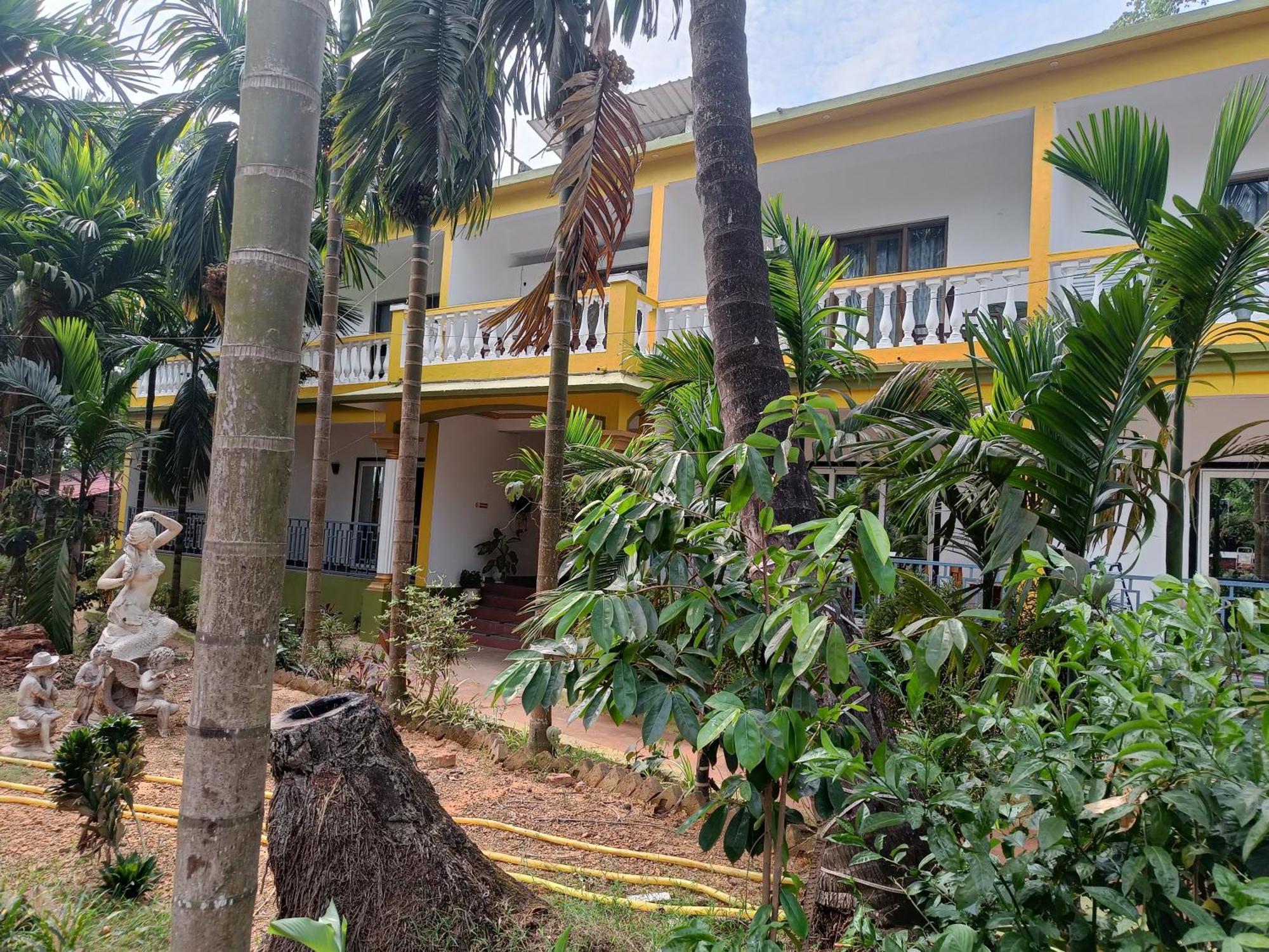 Lavish Exotic Hotel & Apartments Arambol Exterior photo