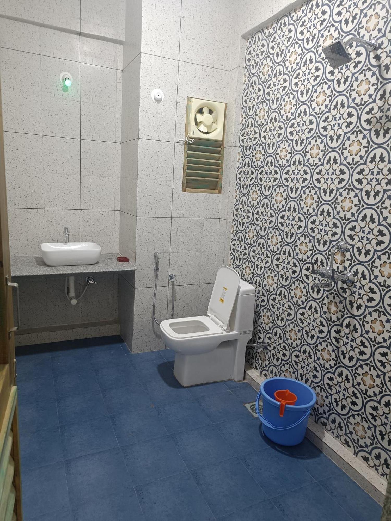Lavish Exotic Hotel & Apartments Arambol Exterior photo